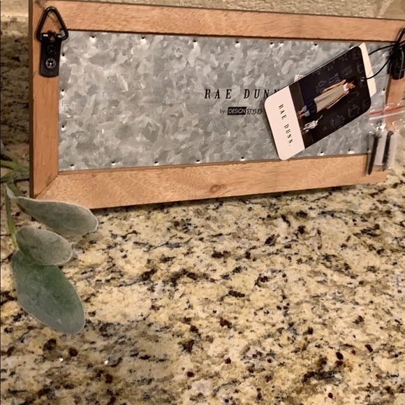 Rae Dunn PLEASE COME IN Hanger/Sign - Picture 4 of 5